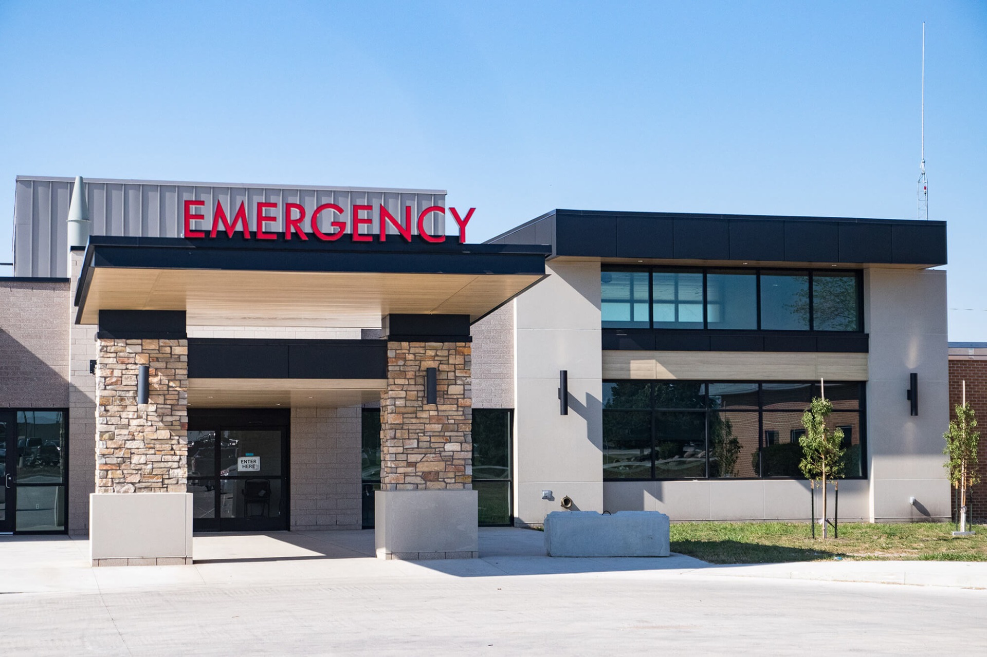 Stewart Memorial Community Hospital's emergency entrance.